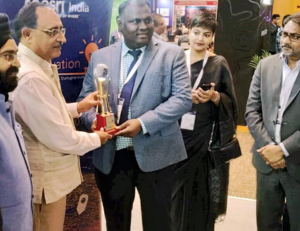 iSpatial Techno Solutions receives Esri GeoInnovation 2019 Award at the GeoSmart India